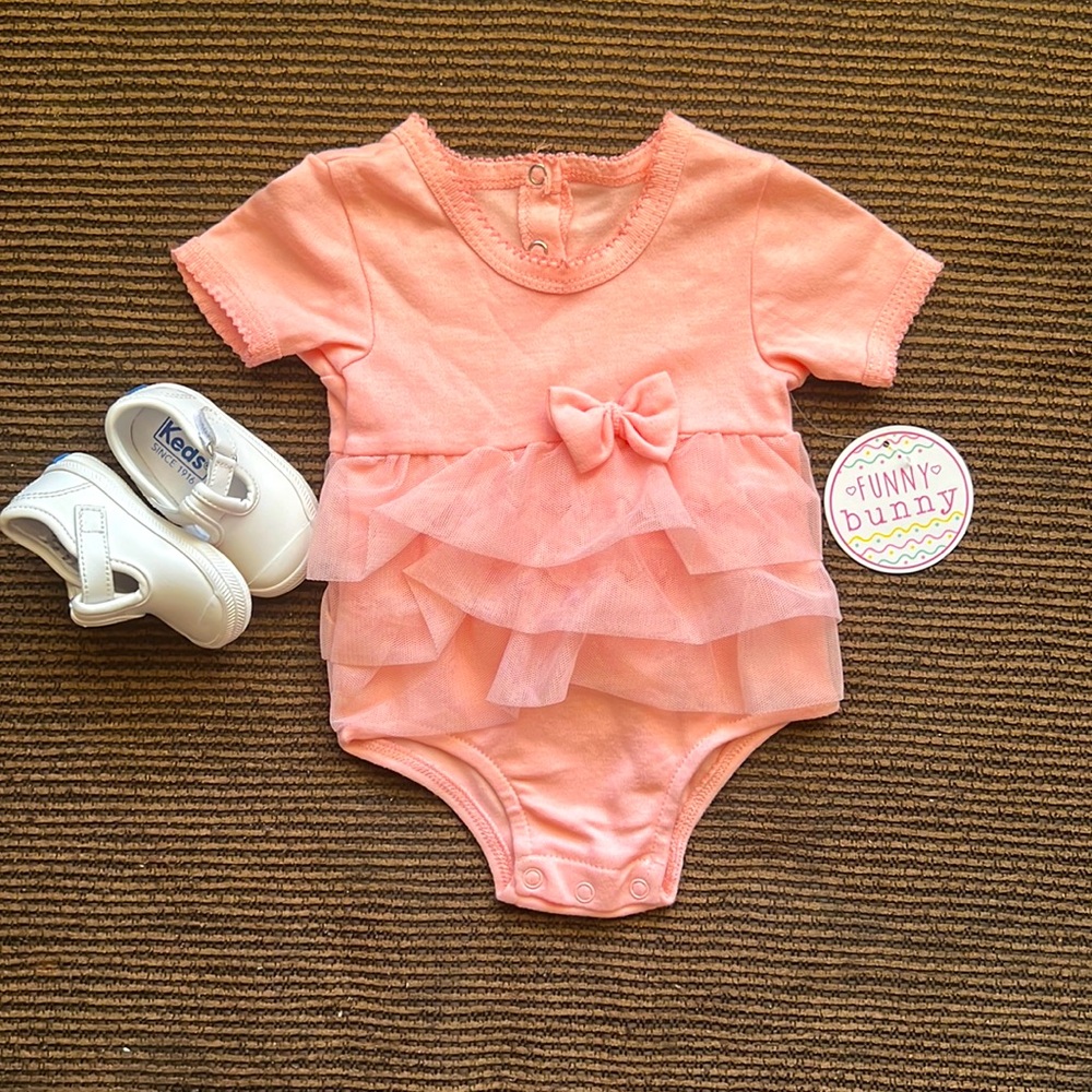 3-6M Onsie w/Tutu-style Detail